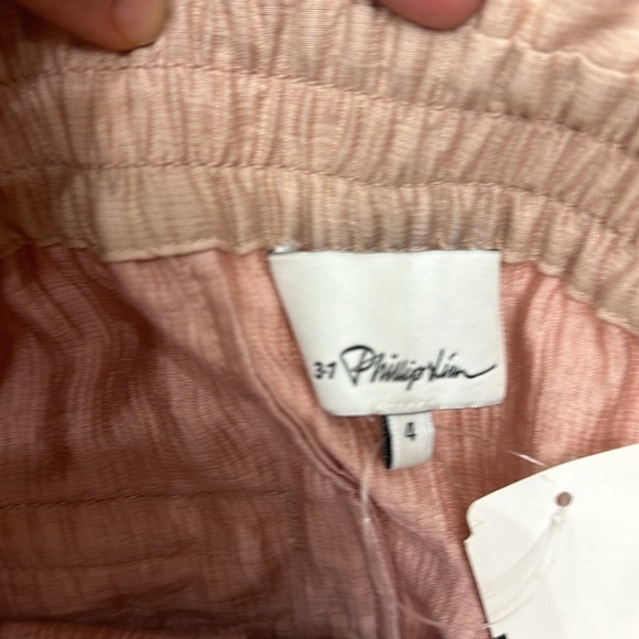 3.1 Phillip Lim light rose paper bag shorts size 4. NWT. - Picture 6 of 10